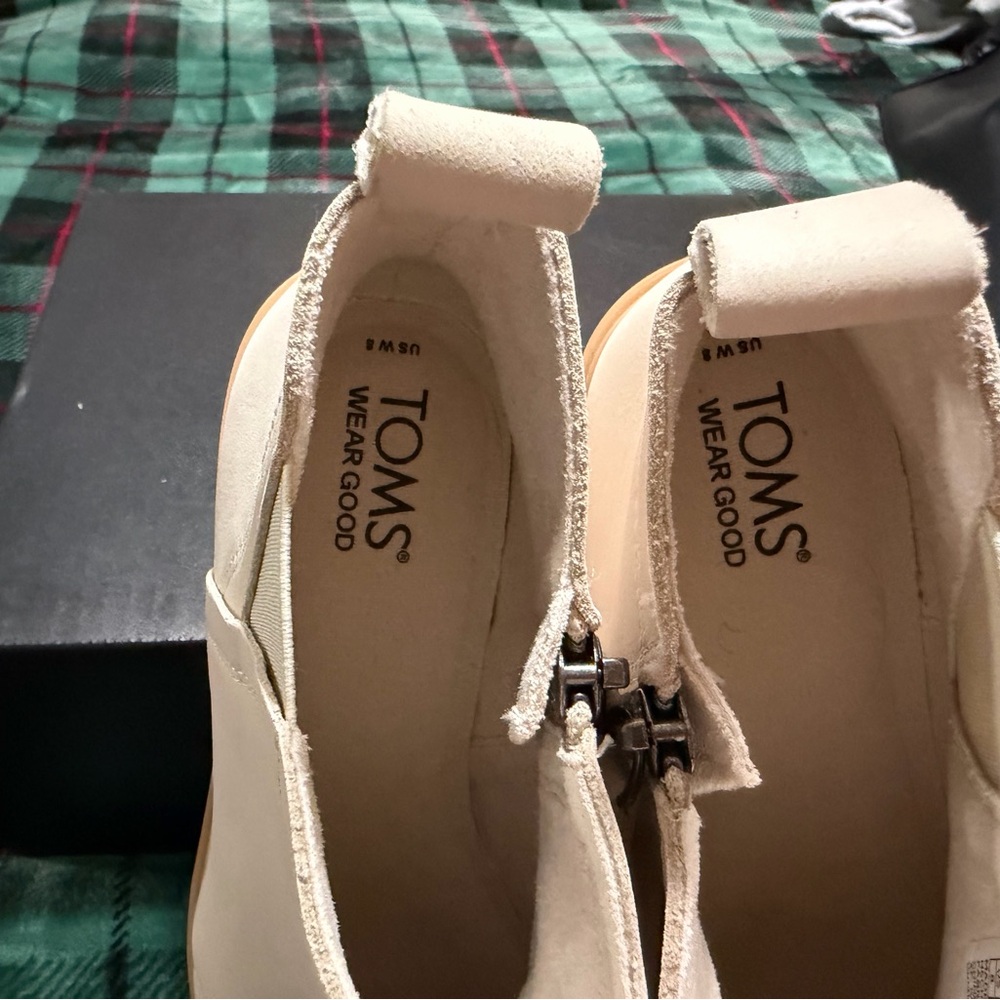 TOMS Maude Wedge Cream Ankle Bootie - Picture 9 of 10